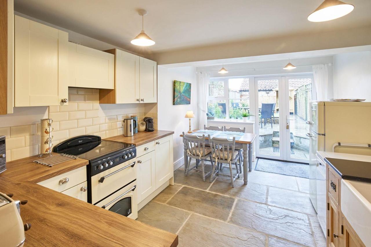 Host & Stay - Willow Cottage Helmsley Bagian luar foto